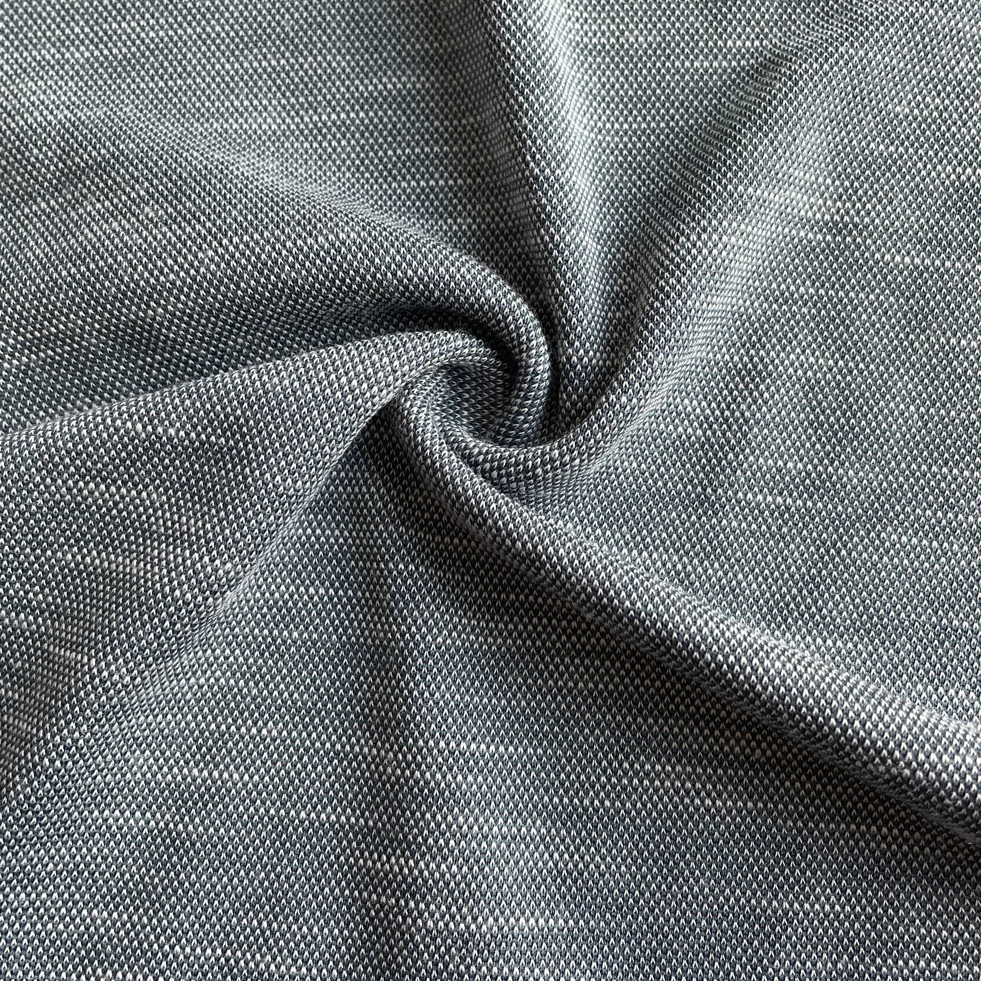 创新型莫代尔涤纶粗纺网布：功能性时尚的未来