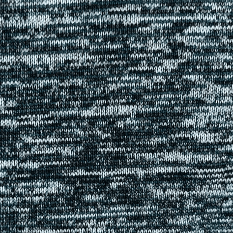 针织抓绒面料，尽显粗犷优雅