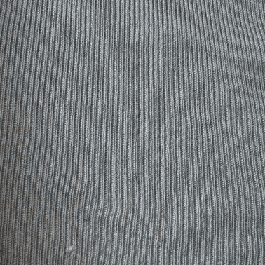 1x1罗纹针织面料：功能性和时尚感的完美结合