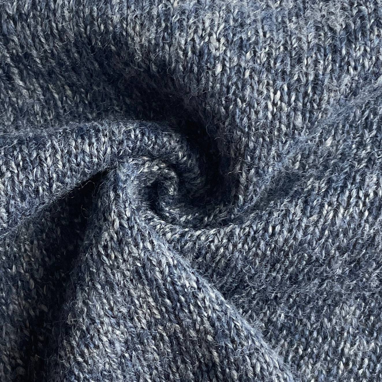 探索用途广泛的100%涤纶单面针织面料