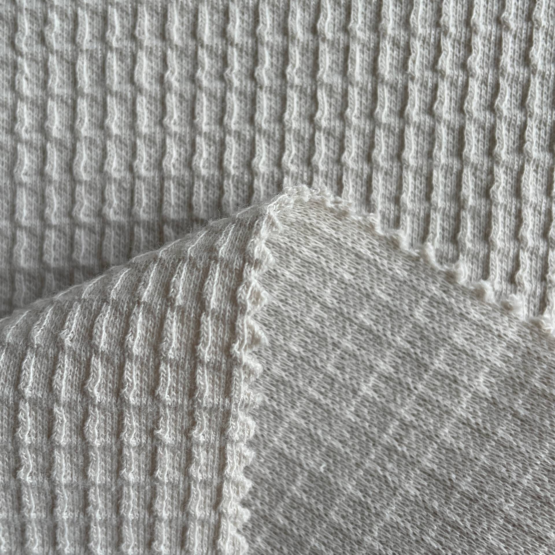 Discover the Versatility of 60% Cotton 40% Polyester Waffle Fabric