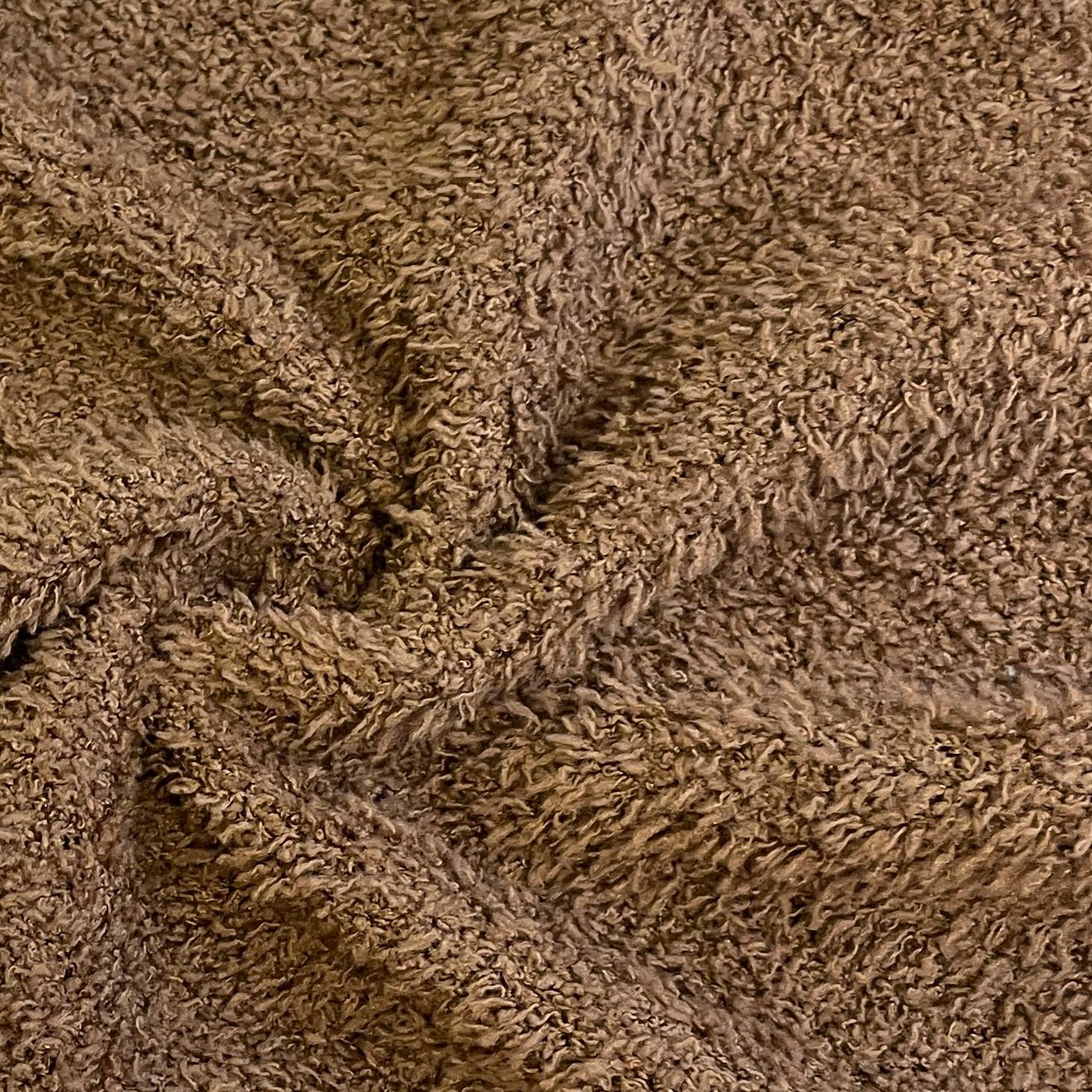 Polyester Feather Down Comforter: Cozy, Durable & Affordable