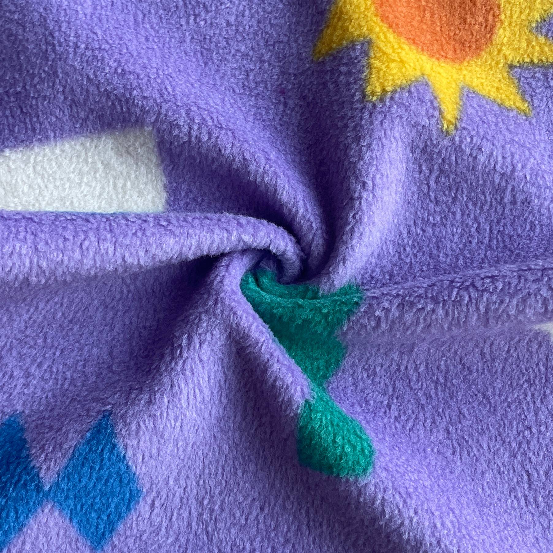 Revolutionizing Textiles with Conductive Yarn Integration